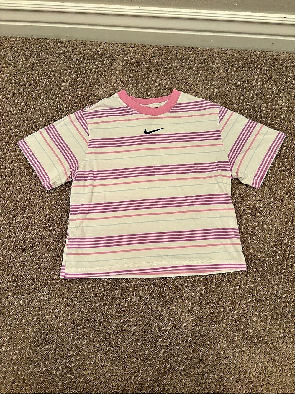 Nike The Nike Tee Striped Loose Fit T-Shirt Striped Tee Pink & White Girls